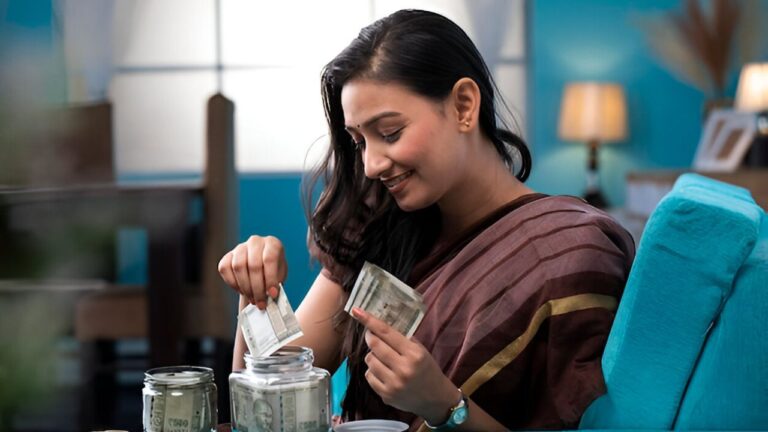 PPF मध्ये गुंतवणूक कशी करावी? स्टेप-बाय-स्टेप मार्गदर्शक इथे वाचा!
